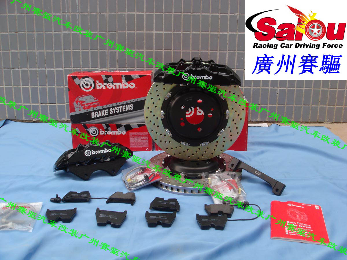 意大利BREMBO 黑色競(jìng)技版八活塞剎車(chē)卡鉗 BREMBO 8活塞剎車(chē)鮑魚(yú) 大大縮短剎車(chē)距離