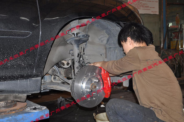 凌志350改裝AP7040 正品AP剎車 雷克薩斯正品AP剎車 RX270專用改裝AP剎車 英國正品AP剎車 雷克薩斯RX正品AP剎車鮑魚