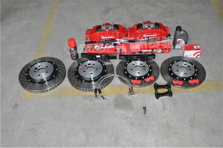 極光改裝brembo剎車(chē)
