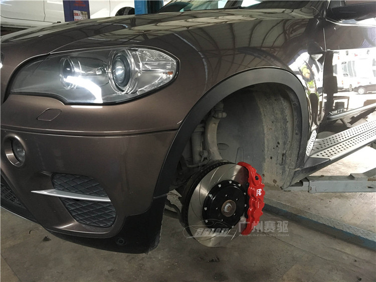 寶馬X5剎車(chē)和AP85系列組AP剎車(chē)完美升級(jí)改裝