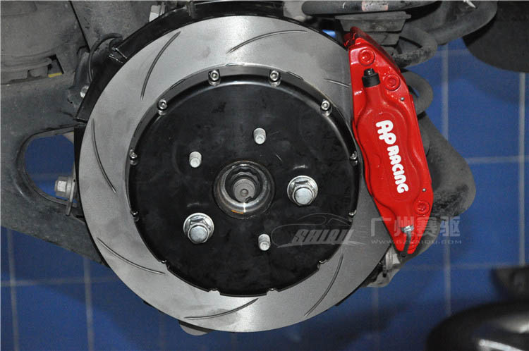 漢蘭達改裝升級AP8520大六活塞剎車套件前六后四