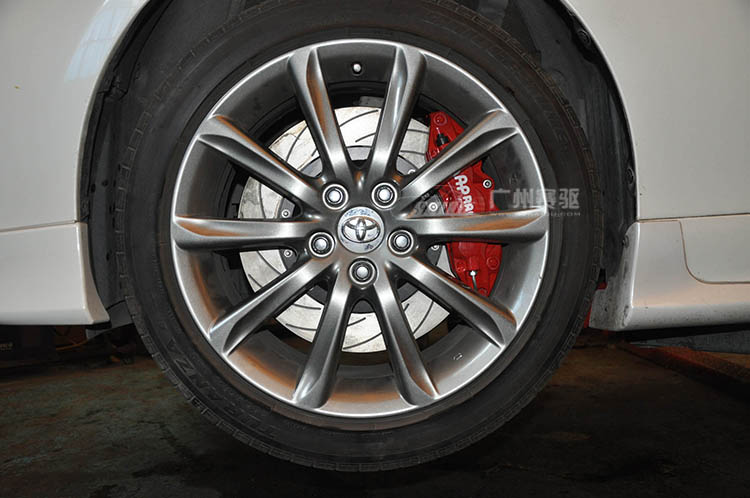 AP9040大六活塞剎車(chē)卡鉗配劃線剎車(chē)碟